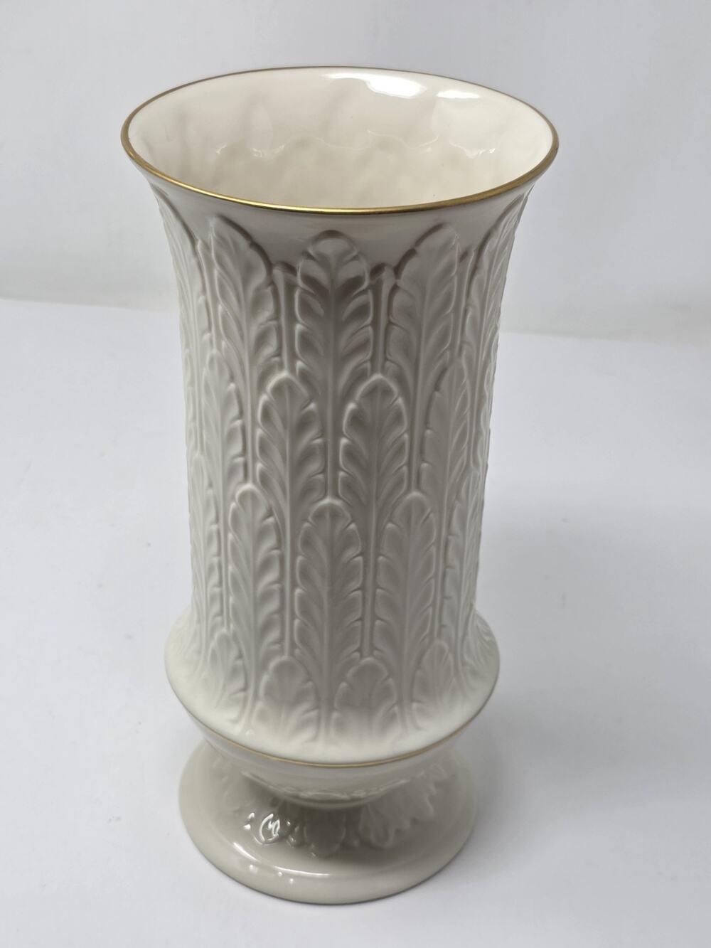 Lenox Autumn Leaf Collection Gold-Trim Embossed Porcelain 9.5" Footed Vase -Mint